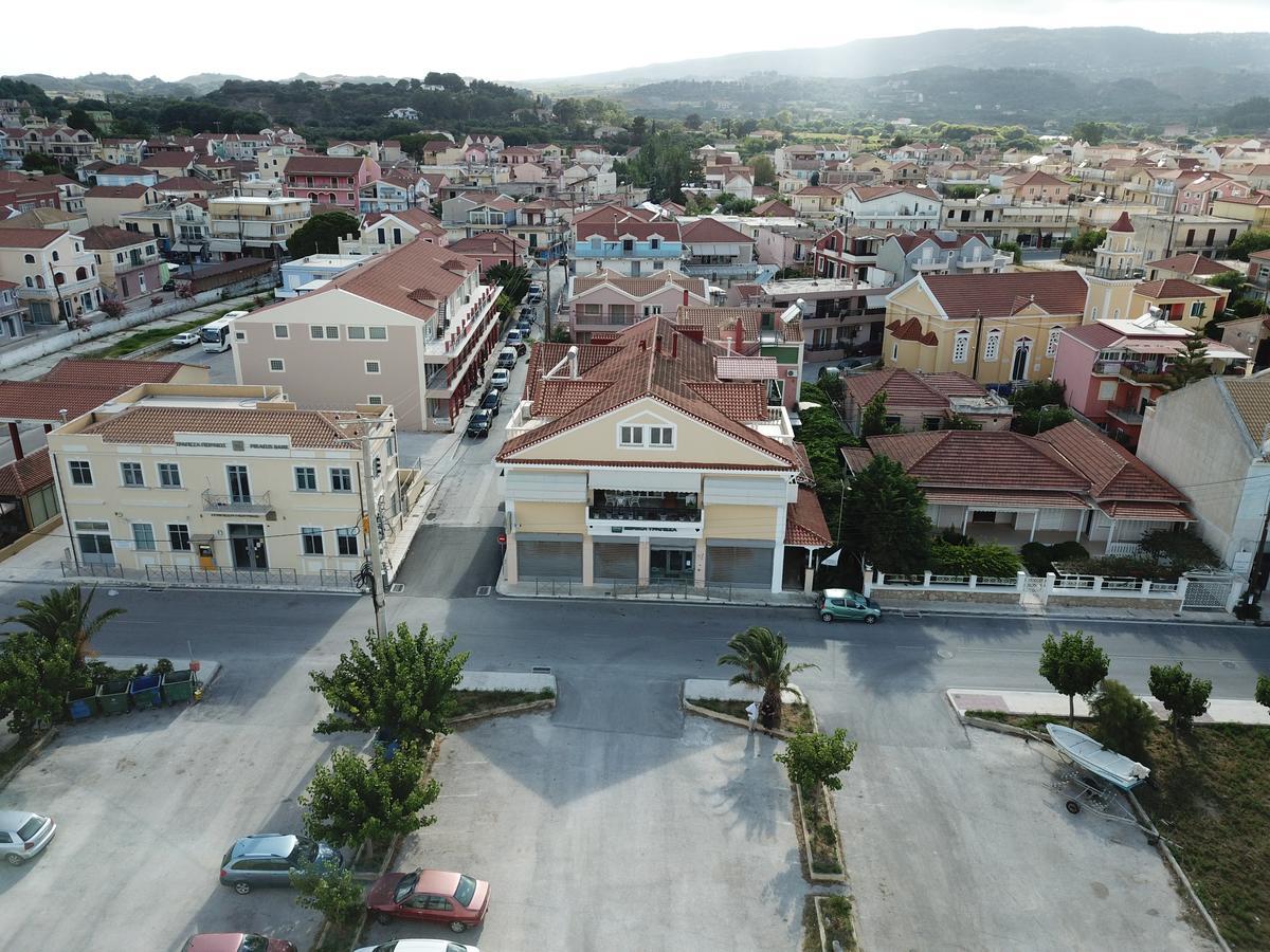 Mariangela Apartments Lixouri Exterior photo